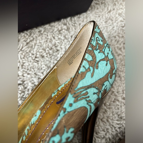 Hale Bob Mary Jane Turquoise and Gold Pumps - Picture 3 of 3